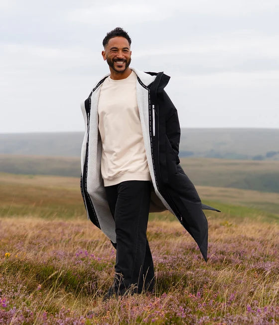 Dryrobe® Black Waterproof Parka