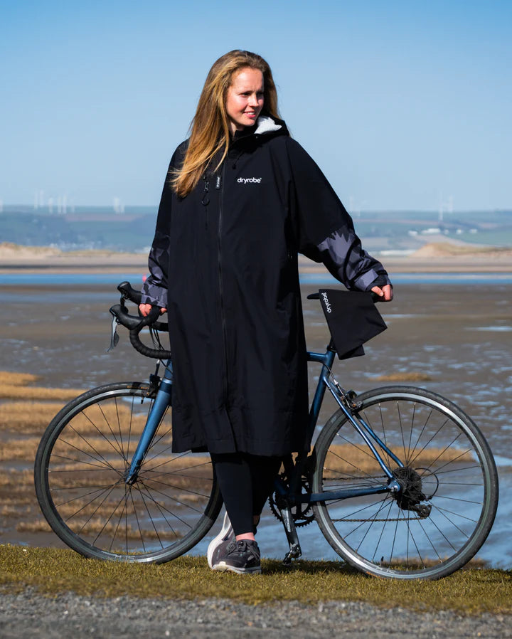 Dryrobe® Black Camo Tech-Lite Long Sleeve Changing Robe