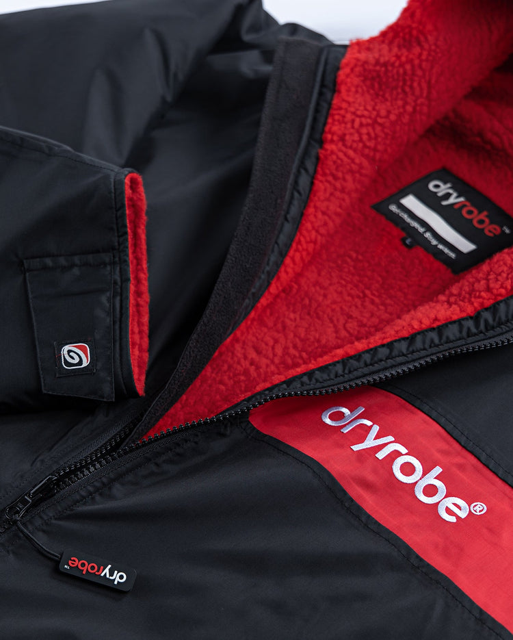Dryrobe® REWORK - Black Red Advance Changing Robe