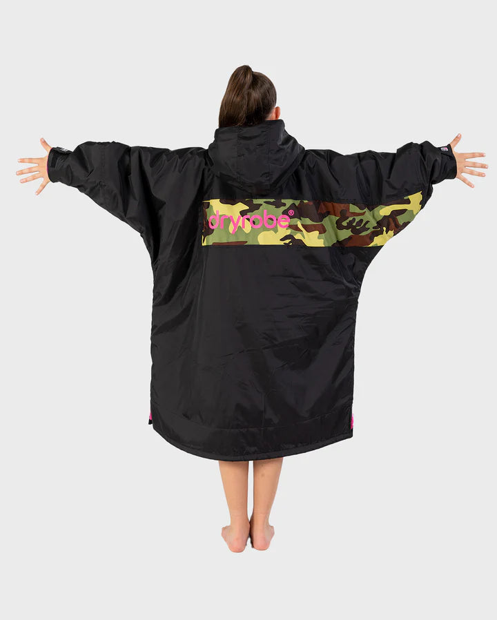 Dryrobe® REWORK - Black Pink Camo Advance Kids Change robe