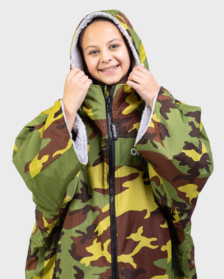 Dryrobe® REWORK - Camo Grey Green Easy-Fit Kids Advance Changing Robe