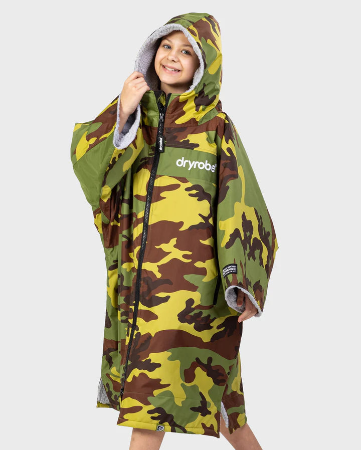 Dryrobe® REWORK - Camo Grey Green Easy-Fit Kids Advance Changing Robe