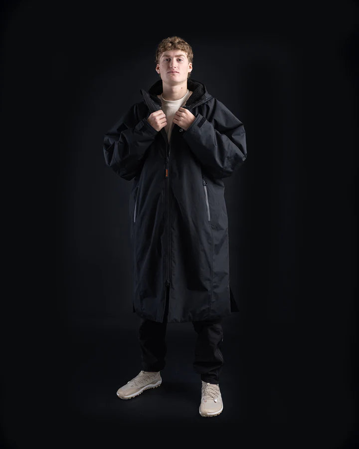 Dryrobe® Black Nexus Changing Robe / Parka