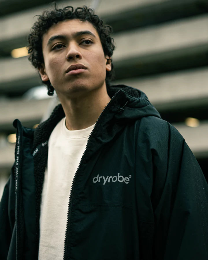 Dryrobe® Black Nexus Changing Robe / Parka