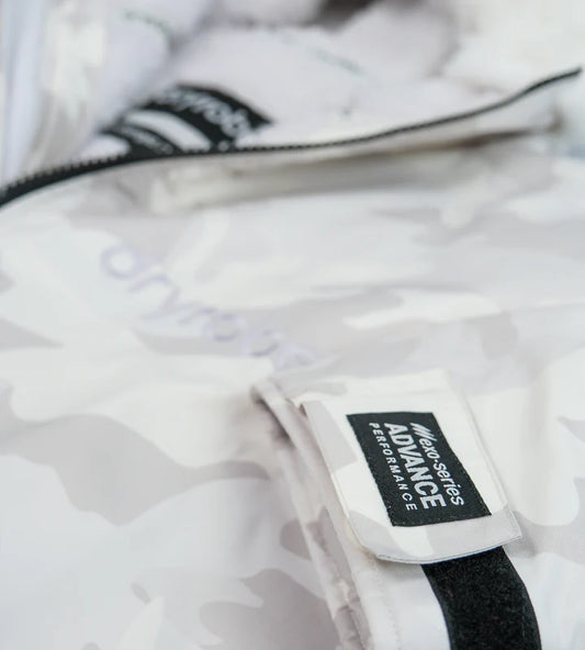 Dryrobe® Alpine White Camo Kids Advance Changing Robe