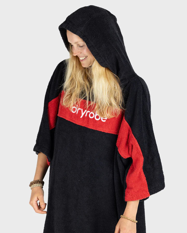 Dryrobe® REWORK - Black Red Organic Towel Changing Robe