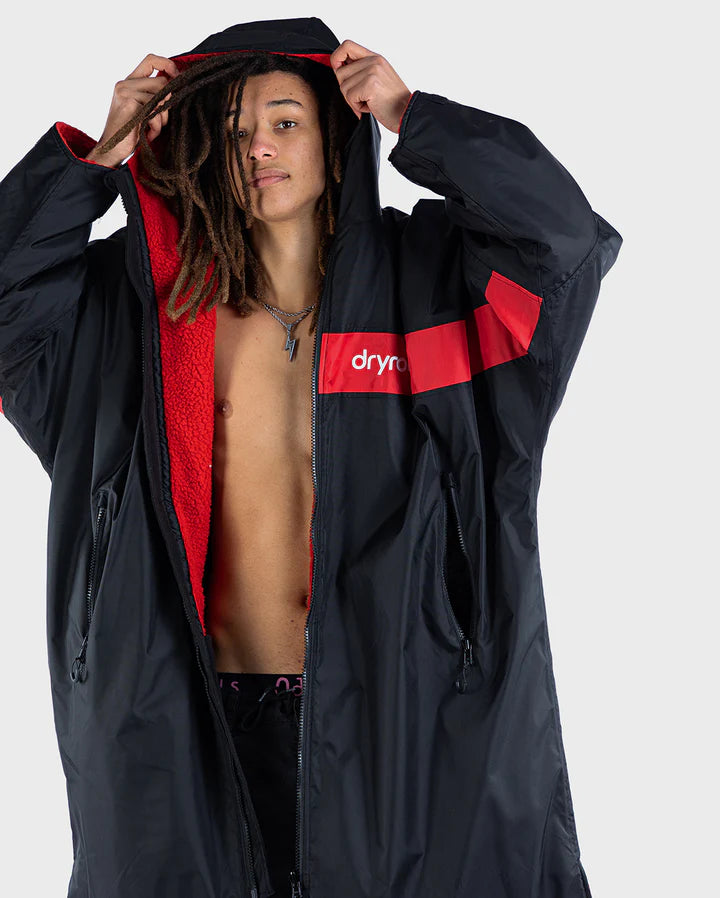 Dryrobe® REWORK - Black Red Advance Changing Robe