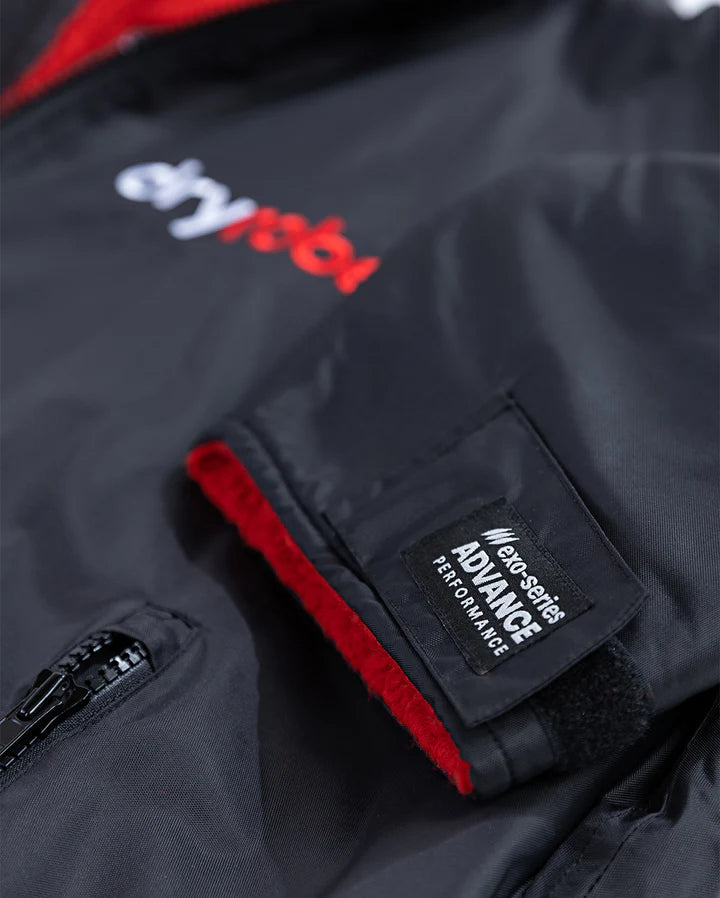 Dryrobe® Black Red Advance Changing Robe