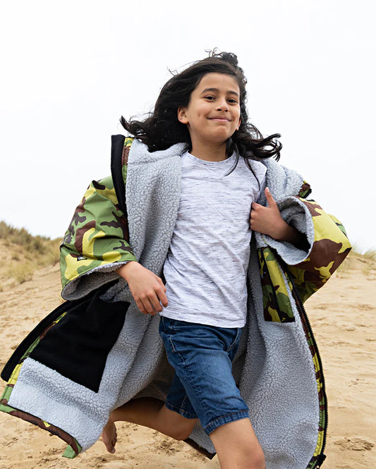 Dryrobe® Camo Grey Easy-Fit Kids Advance Changing Robe