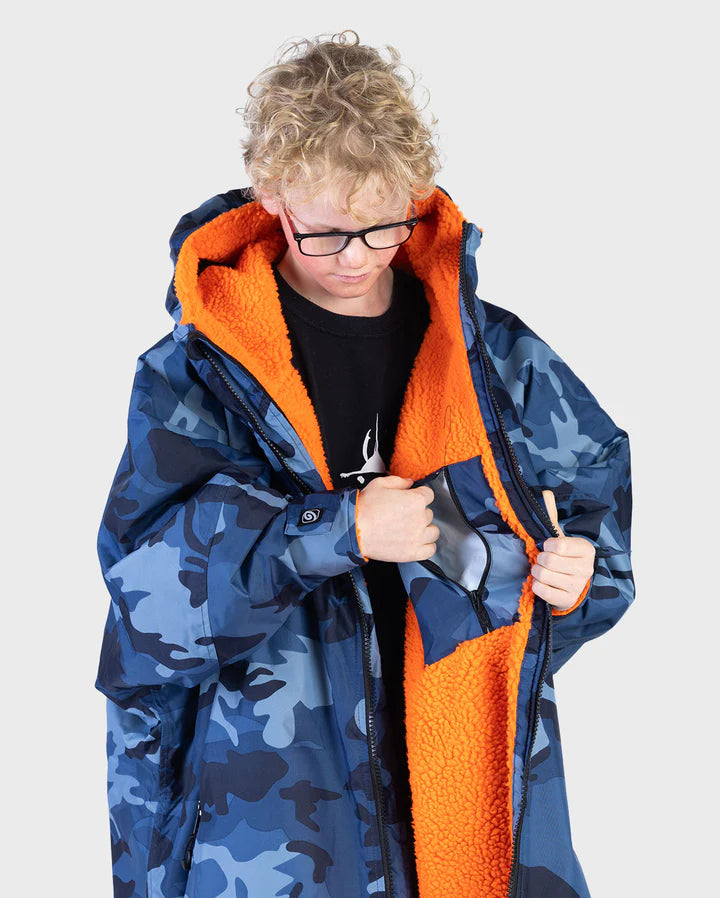 Dryrobe® Blue Camo Orange Kids Advance Changing Robe