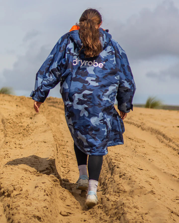 Dryrobe® Blue Camo Orange Kids Advance Changing Robe