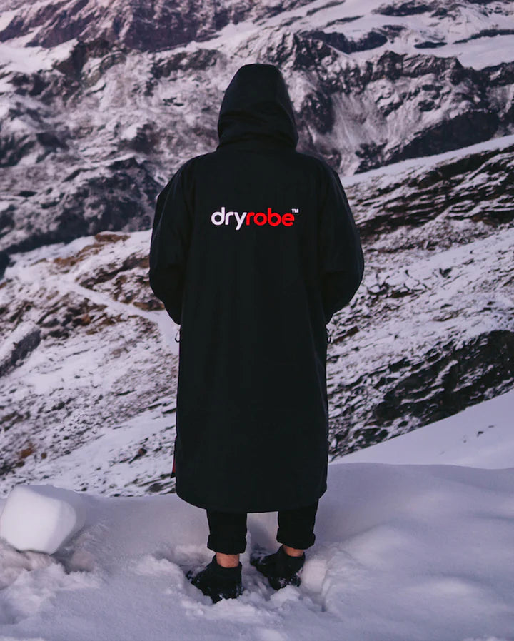 Dryrobe® Black Red Advance Changing Robe