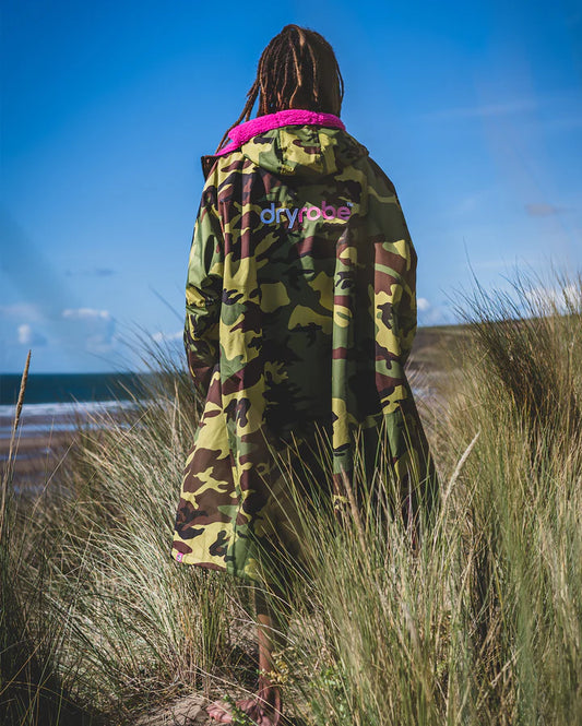 Dryrobe® Camo Pink Advance Changing Robe